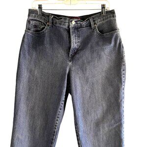 Gloria Vanderbilt Size 12 Short Staight Leg Style High-Waist Denim Jeans